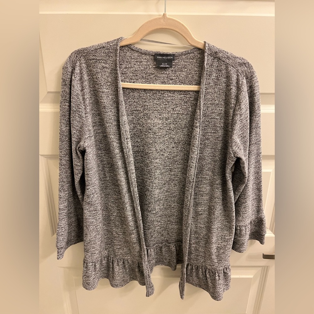Van Heusen gray sweater